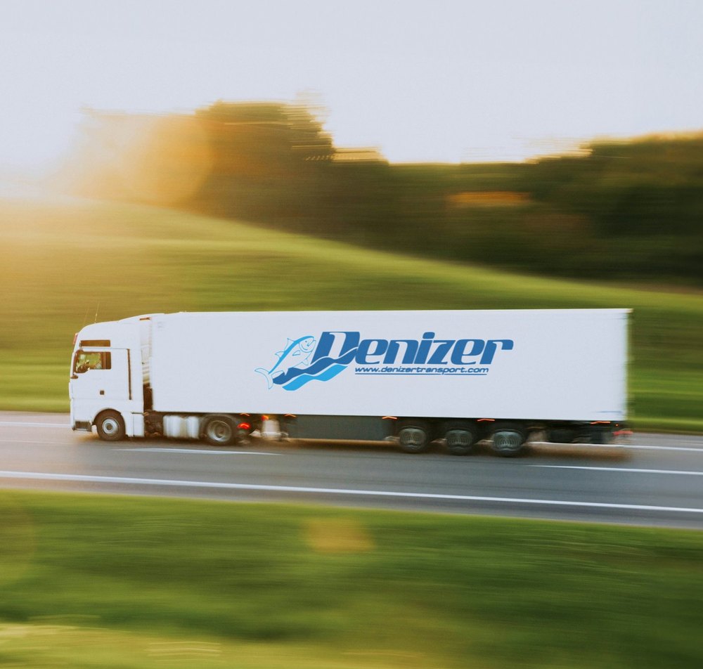 Denizer Transport truck on the road