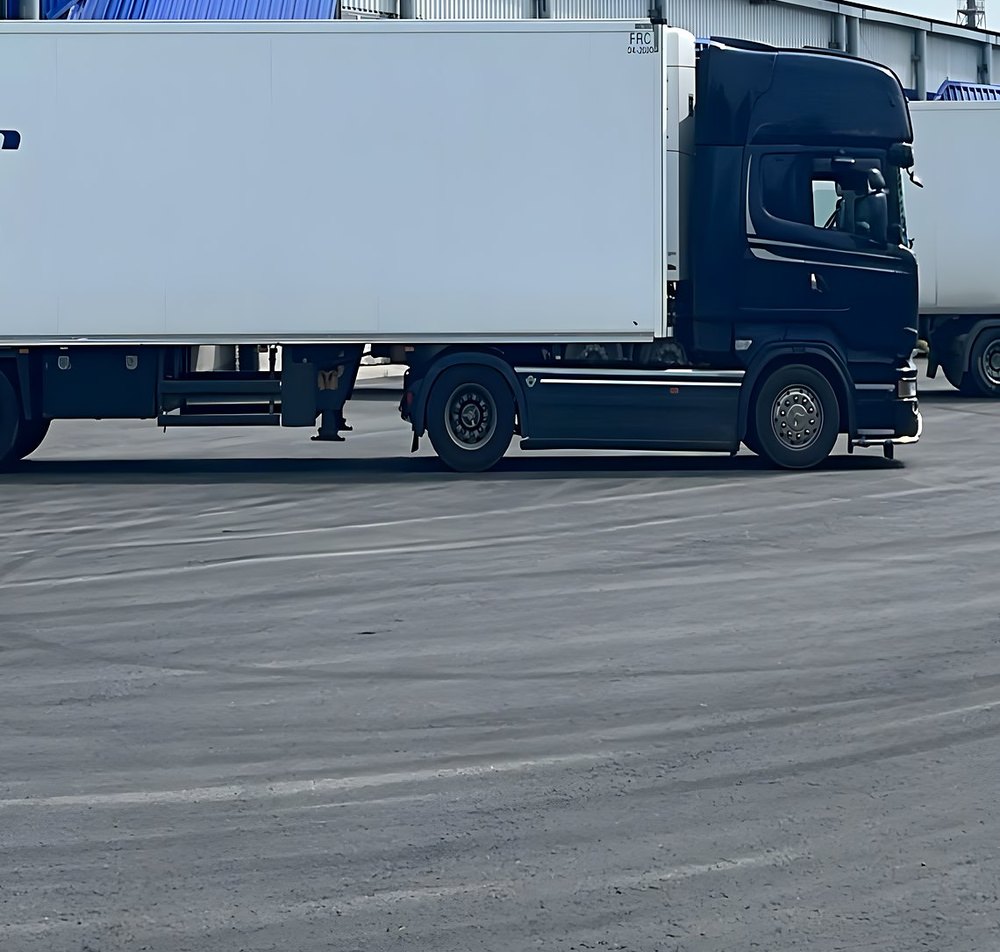 Denizer Transport truck